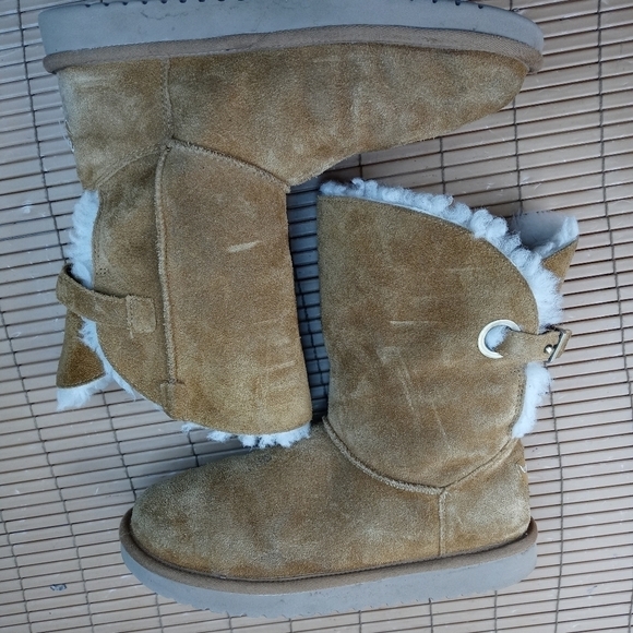 Ugg's Koolaburra Remley Short with Buckle Chestnut 1105792 women's sz 7. 42pm - Picture 6 of 11